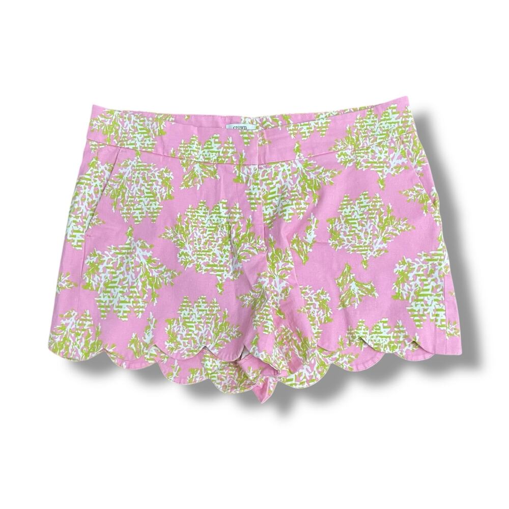 Crown & Ivy Pink Scalloped Shorts Women‎ 8 Preppy Floral Resort